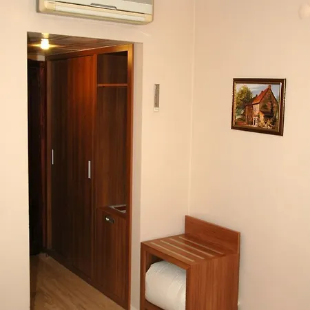 Ipek 2*