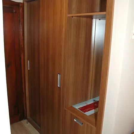Ipek Kemer
