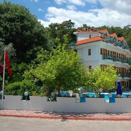 Hotell Ipek 2*